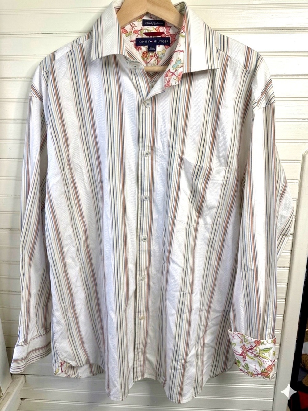 Tommy Hilfiger Men's White Multi-Stripe Button-Up Shirt